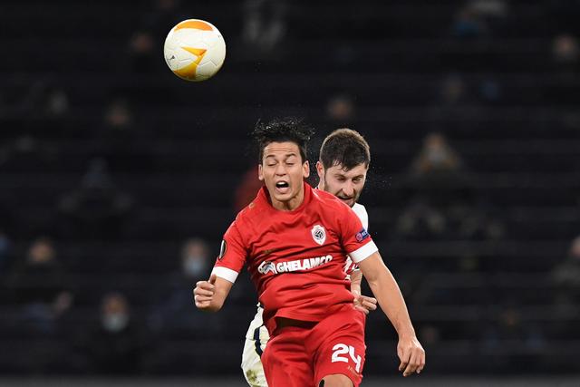 詹姆斯24分布伦森36+10 湖人终结尼克斯9连胜